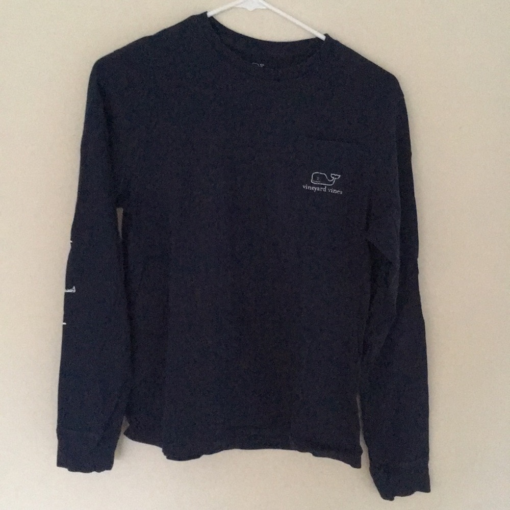 Vineyard vines t-shirt